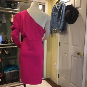 Sexy one shoulder pink dress